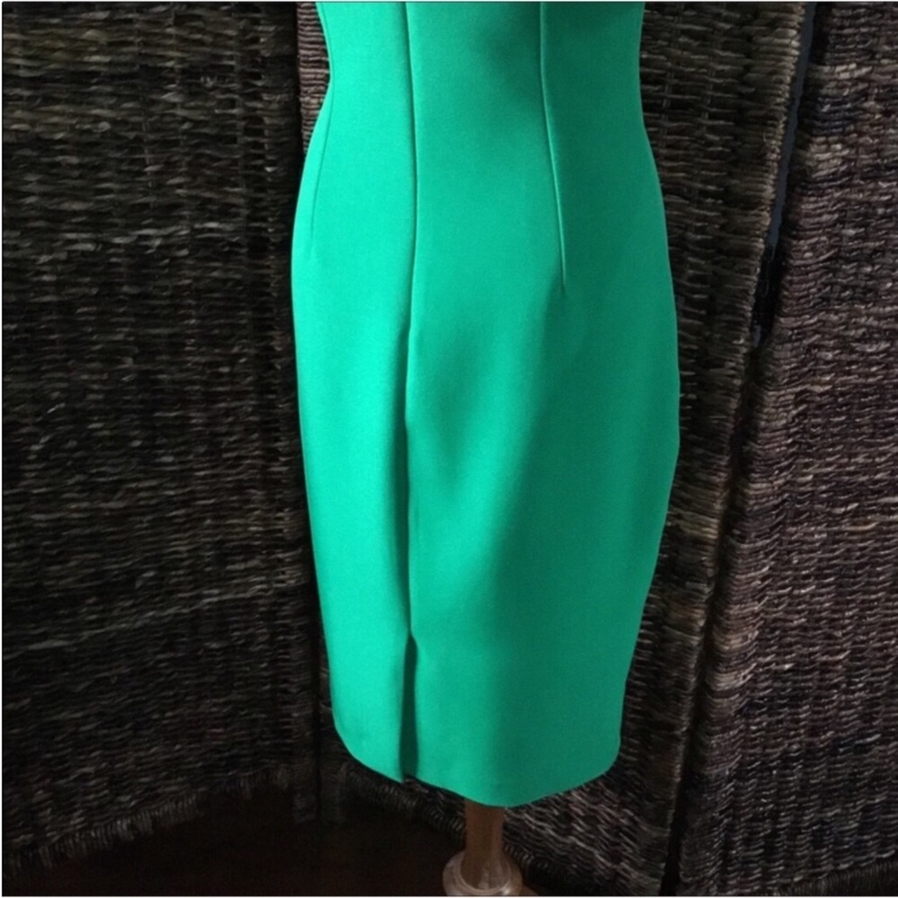 BADGLEY MISCHKA NWT GREEN SHORT SKEEVE DRESS BACK ZIP SHOULDER BUTTONS DETAIL - Picture 7 of 12